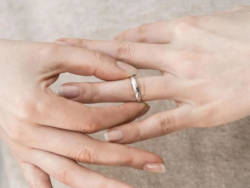 «Вернула ему радость жить»: опытная любовница рассказала, зачем разрушала чужие семьи