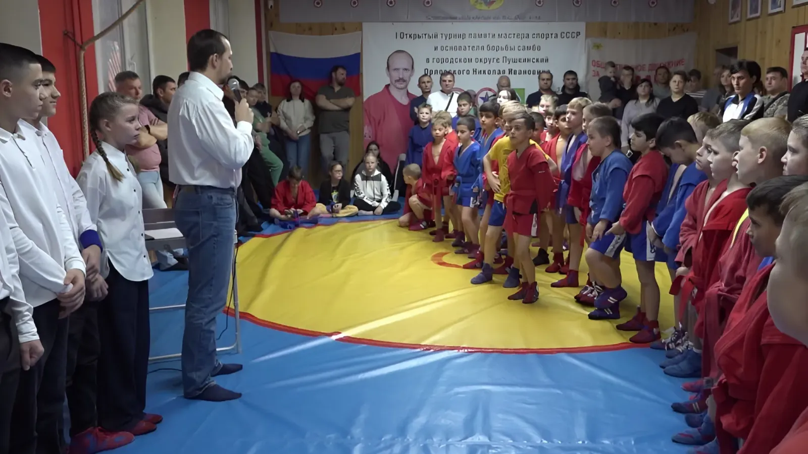 Самбисты из Подмосковья встретились в Пушкино на дне рождении СК «Анты»