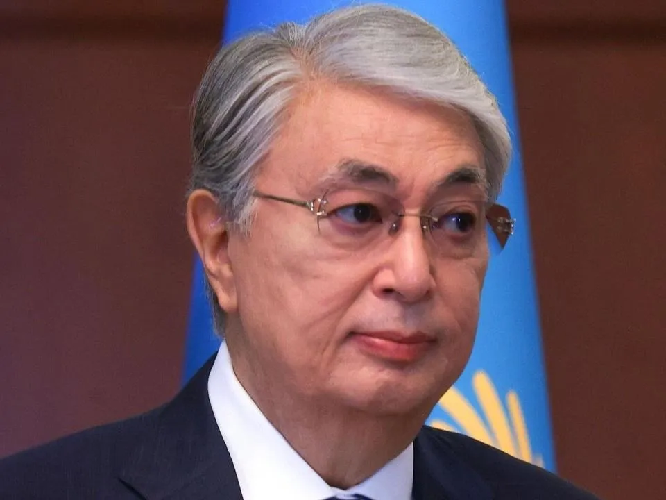 «Ситуация тяжелая, уволен министр»: политолог Нигметов объяснил, почему лидер Казахстана не поехал в Россию