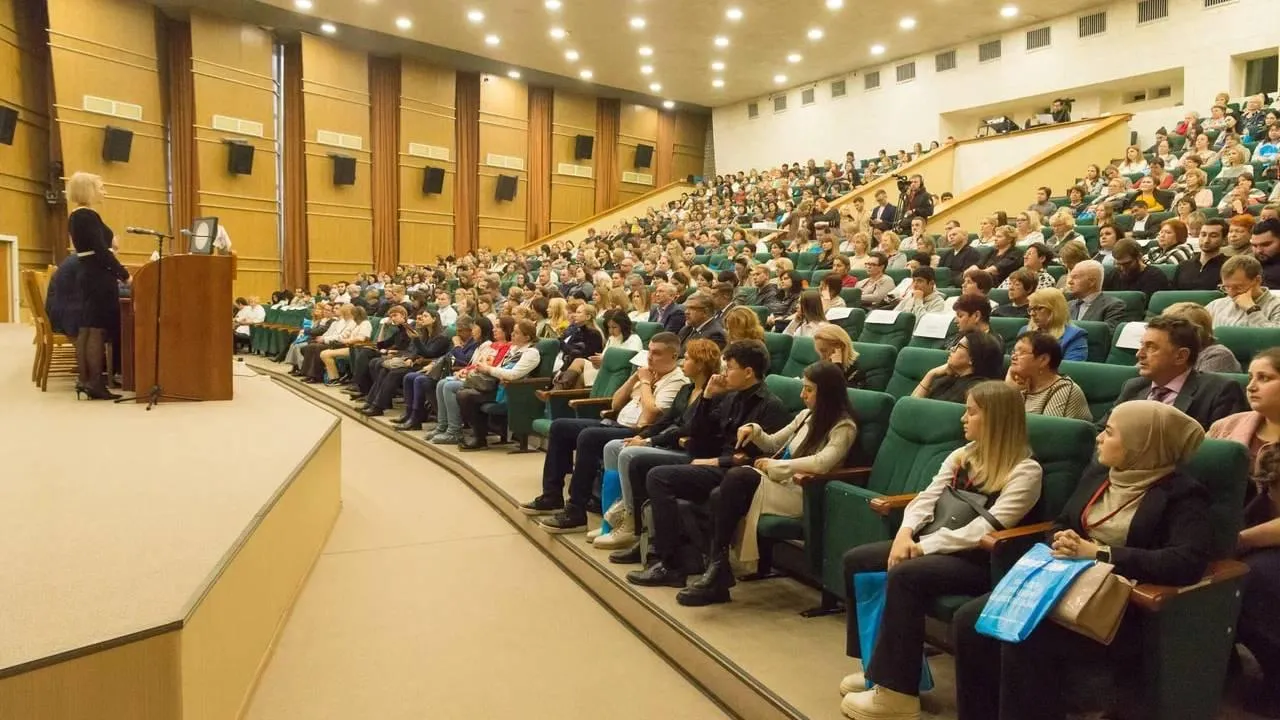 Съезд терапевтов с международным участием открылся в Подмосковье