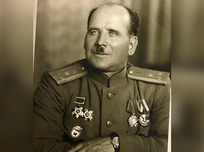  В Мытищах нашли родственников героя ВОВ, чья награда хранится в музее