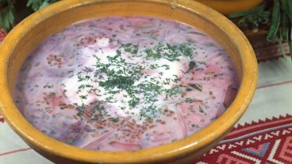 Шеф-повар назвал полезное блюдо для жаркой погоды