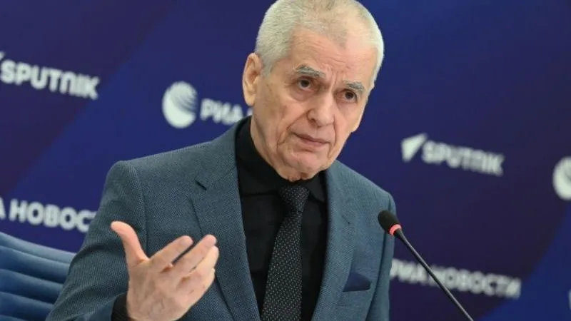Геннадий Онищенко рассказал, в каких мерах поддержки нуждаются современные учителя