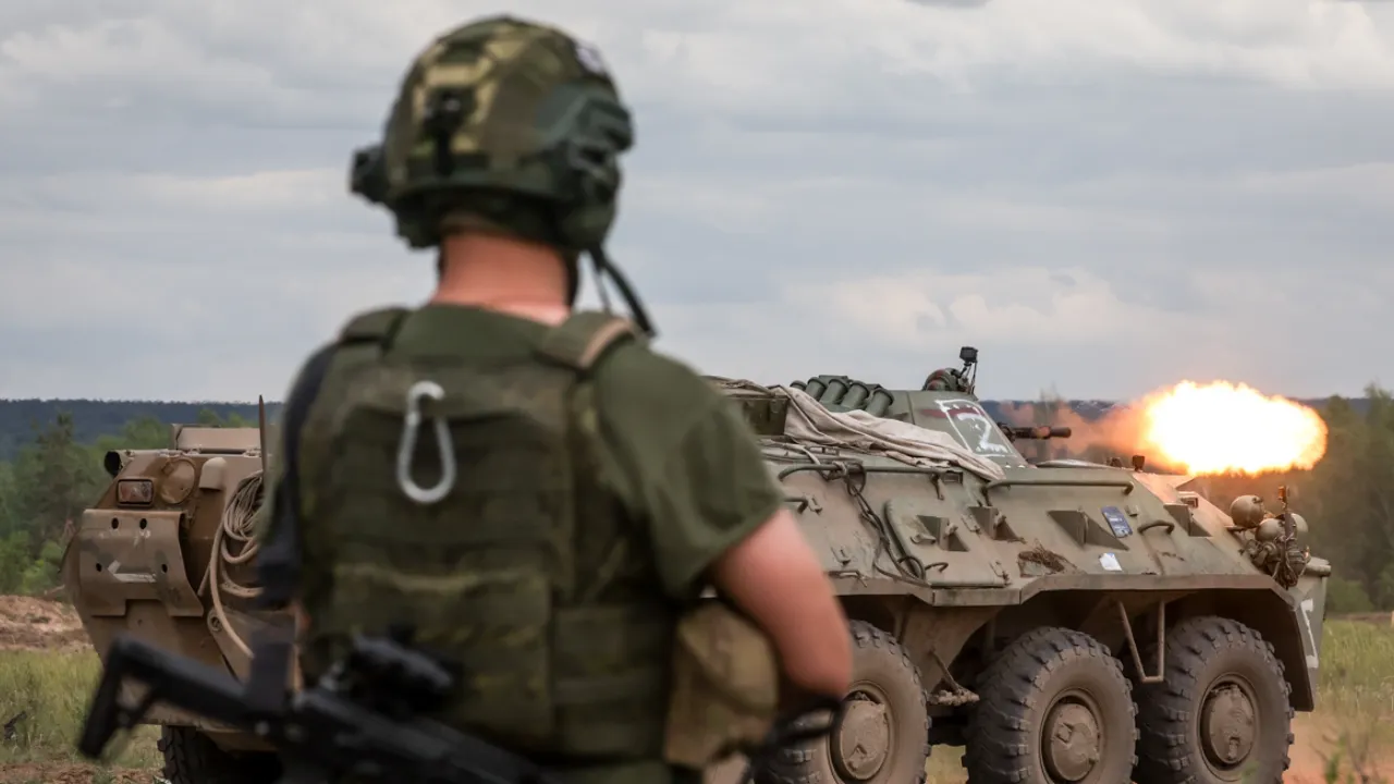 ЧВК «Вагнер» или Минобороны: военный эксперт Попов рассказал, кто побеждает в конкуренции