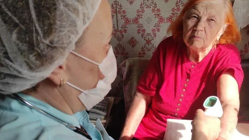 Жительница Орехово-Зуево в возрасте 96 лет сделала прививку от коронавируса