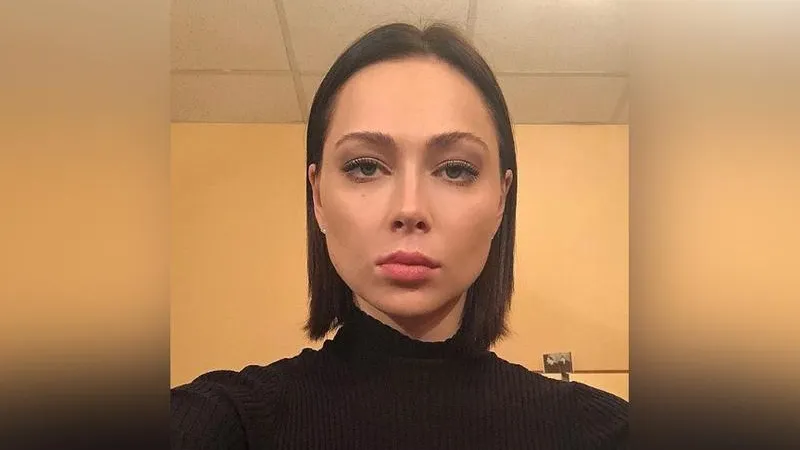 Самбурская выселила мать внебрачной дочери актера Головина из своей квартиры 