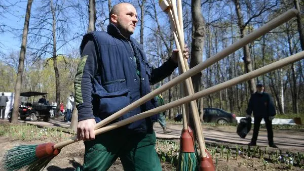 В Ивантеевке в ходе месячника благоустроили 240 тыс кв. м.
