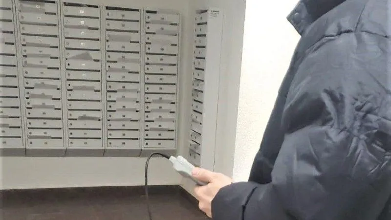 Температуру в подъездах высотки отрегулировали в Долгопрудном