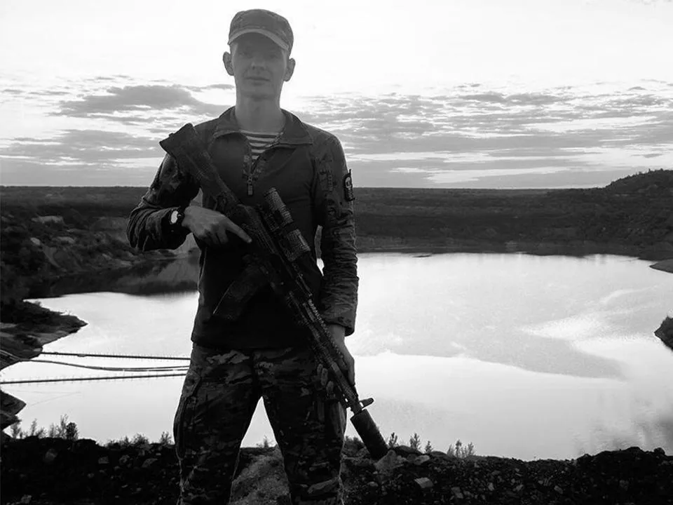 «Светошумовая граната прилетела в лицо»: мать бойца рассказала о ранениях сына на передовой