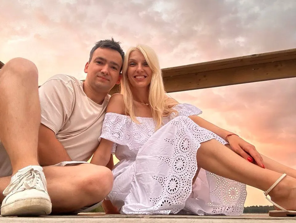 Отъезд ребенка дает дополнительную возможность родителям уделить время собственным отношениям. Фото: Марина Парамонова