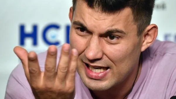 Сын Алибасова провел в квартире отца обряд очищения