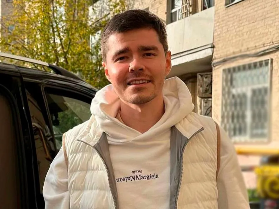 «Длится уже более двух лет»: за что задержали блогера Аяза Шабутдинова