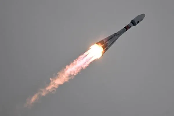 Запуск ракеты-носителя «Союз-2.1б» с разгонным блоком «Фрегат» и автоматической станцией «Луна-25» с космодрома Восточный