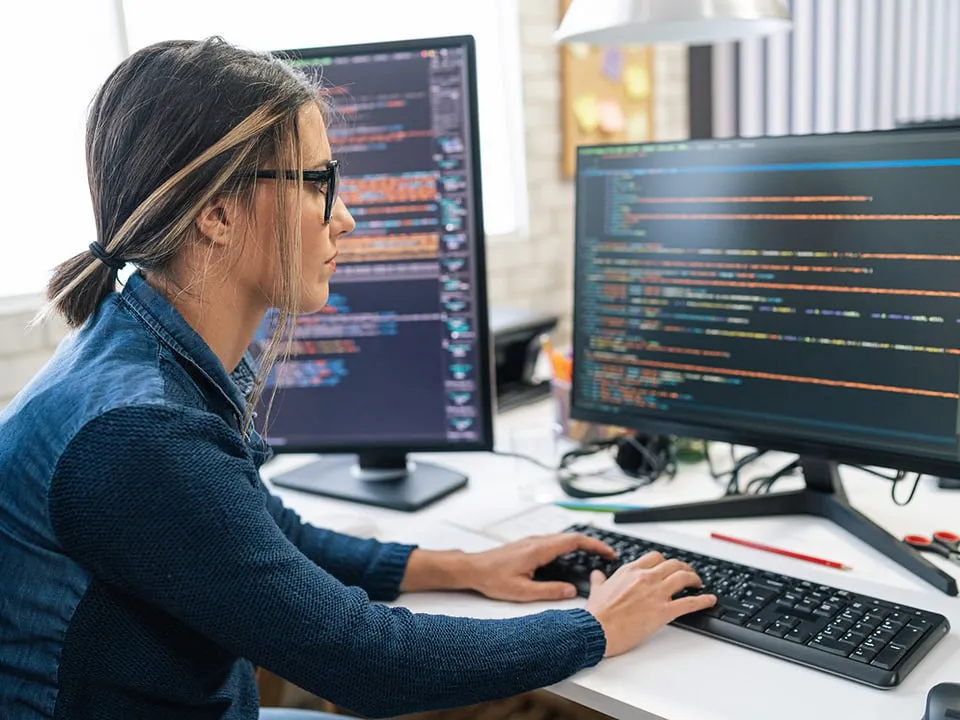 Фото: istockphoto.com/valentinrussanov