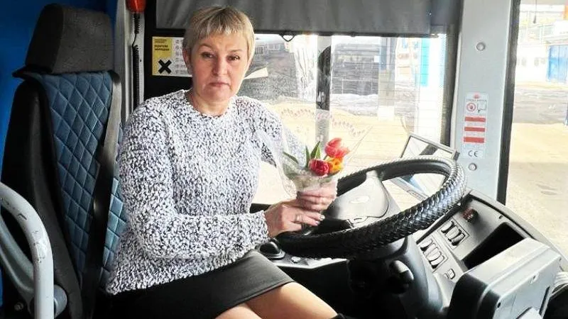 С фингалом в день рождения: женщина-водитель автобуса рассказала о своей работе в Люберцах