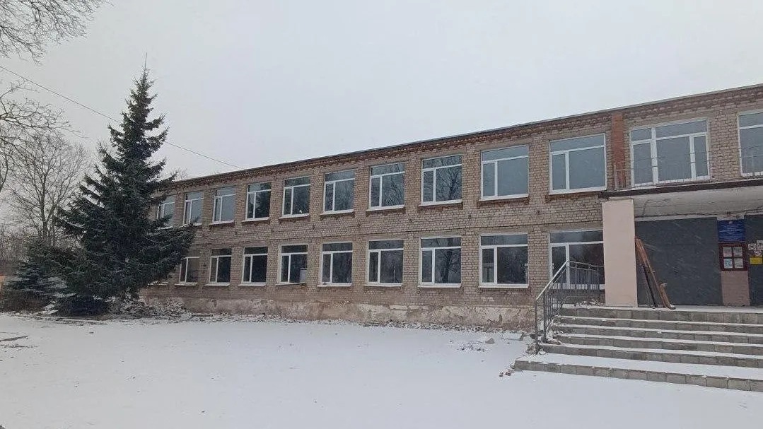 В подмосковной деревне Кабаново обновят школу