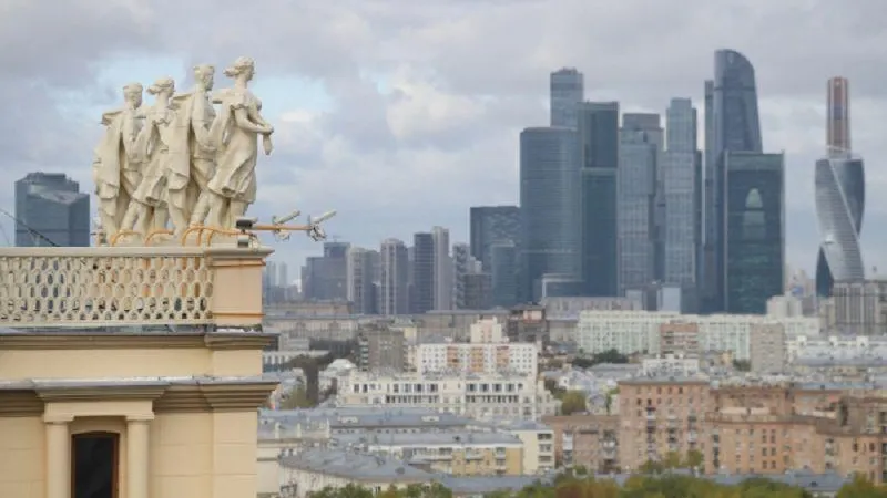 В трех башнях «Москва-Сити» пропал свет
