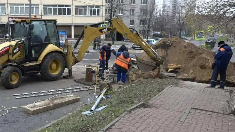 Горячую воду и отопление в Дзержинском дадут по основной сети в течение двух часов
