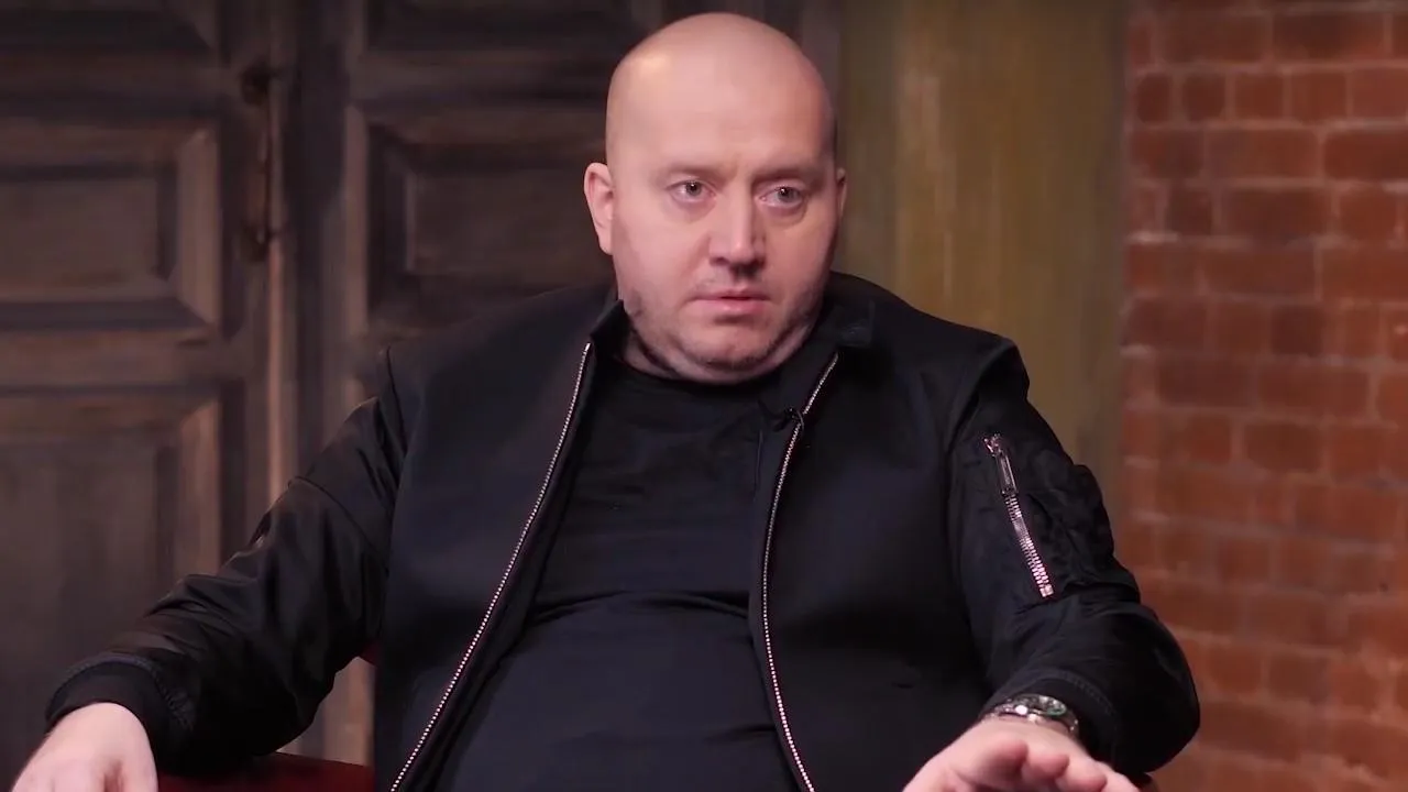 ФНС предупредила Бурунова о риске блокировки счетов из-за многомиллионного долга
