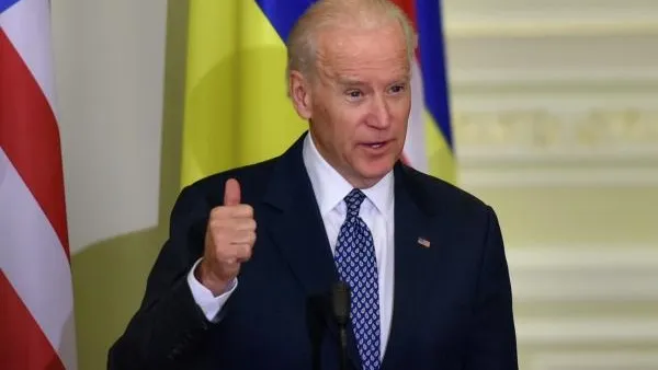 Байдену посоветовали избегать повторения ошибок Обамы