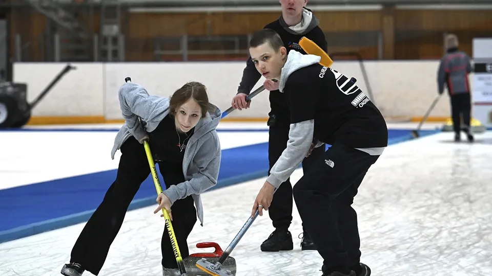 Фото: vk.com/Дмитровский керлинг