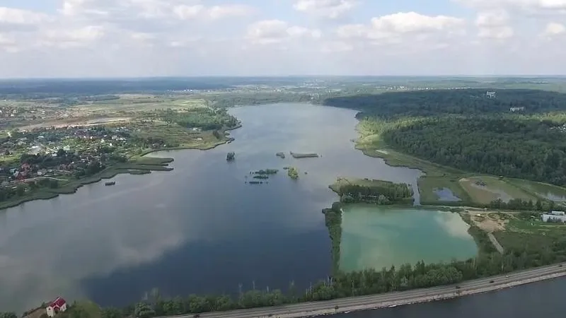 Плотину на озере Сенеж отремонтируют в 2018 году