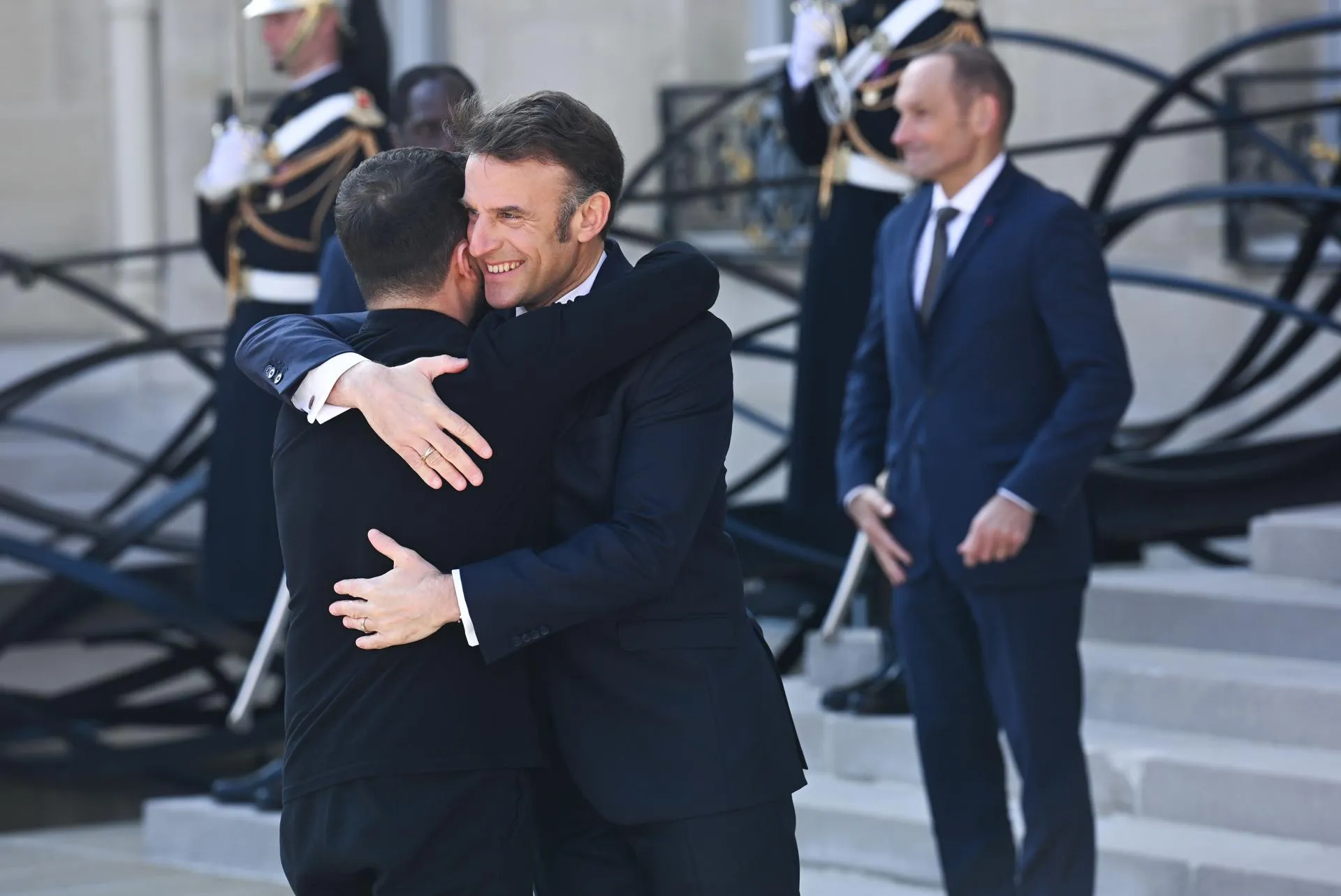 Эммануэль Макрон и Владимир Зеленский, март 2025 года. Lionel Guericolas/Keystone Press Agency