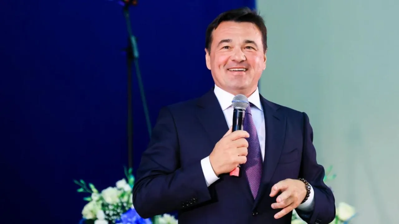 Андрей Воробьев: в День знаний школьников Подмосковья угостили мороженым