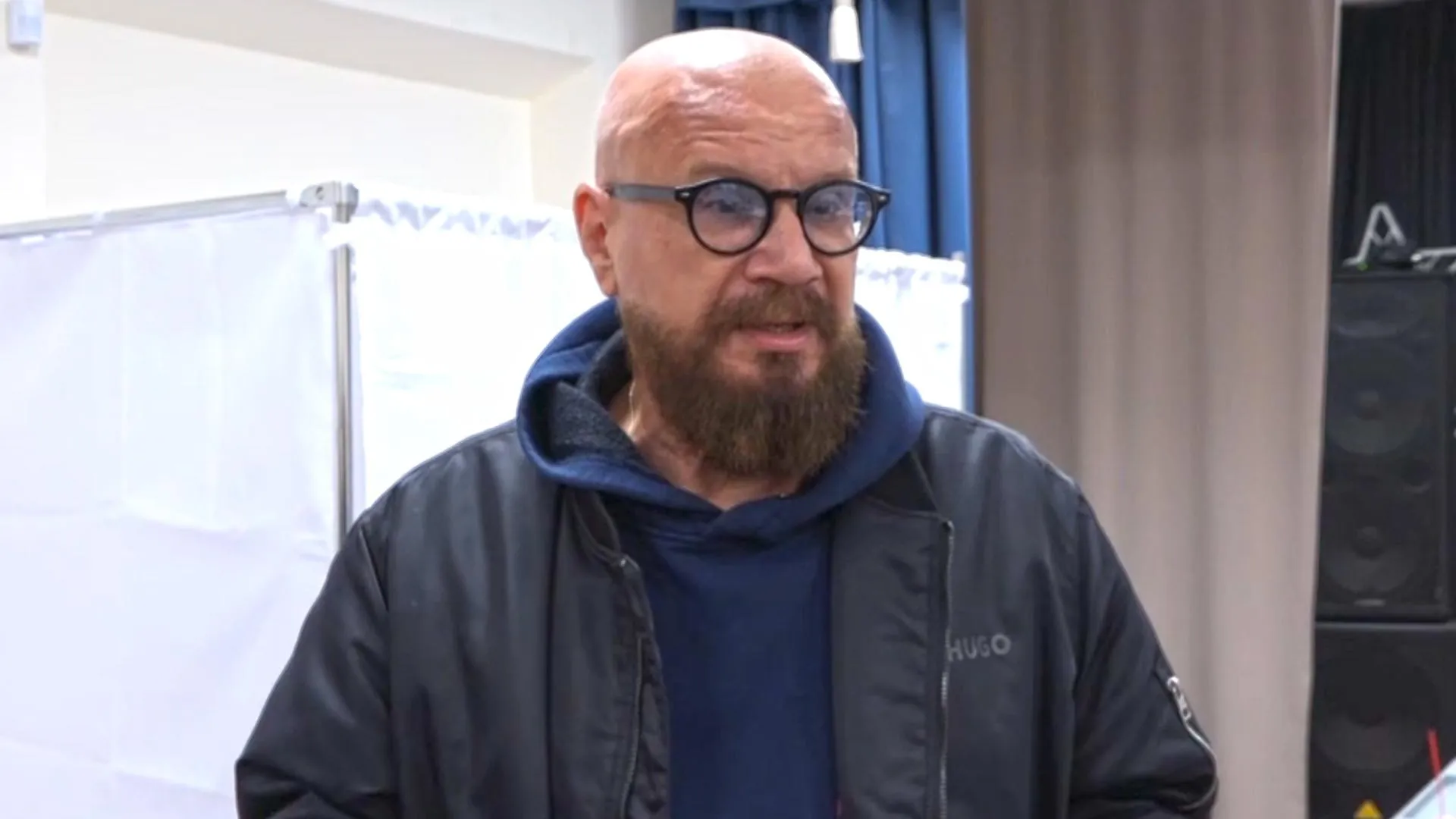 Скриншот с ТВ-интервью