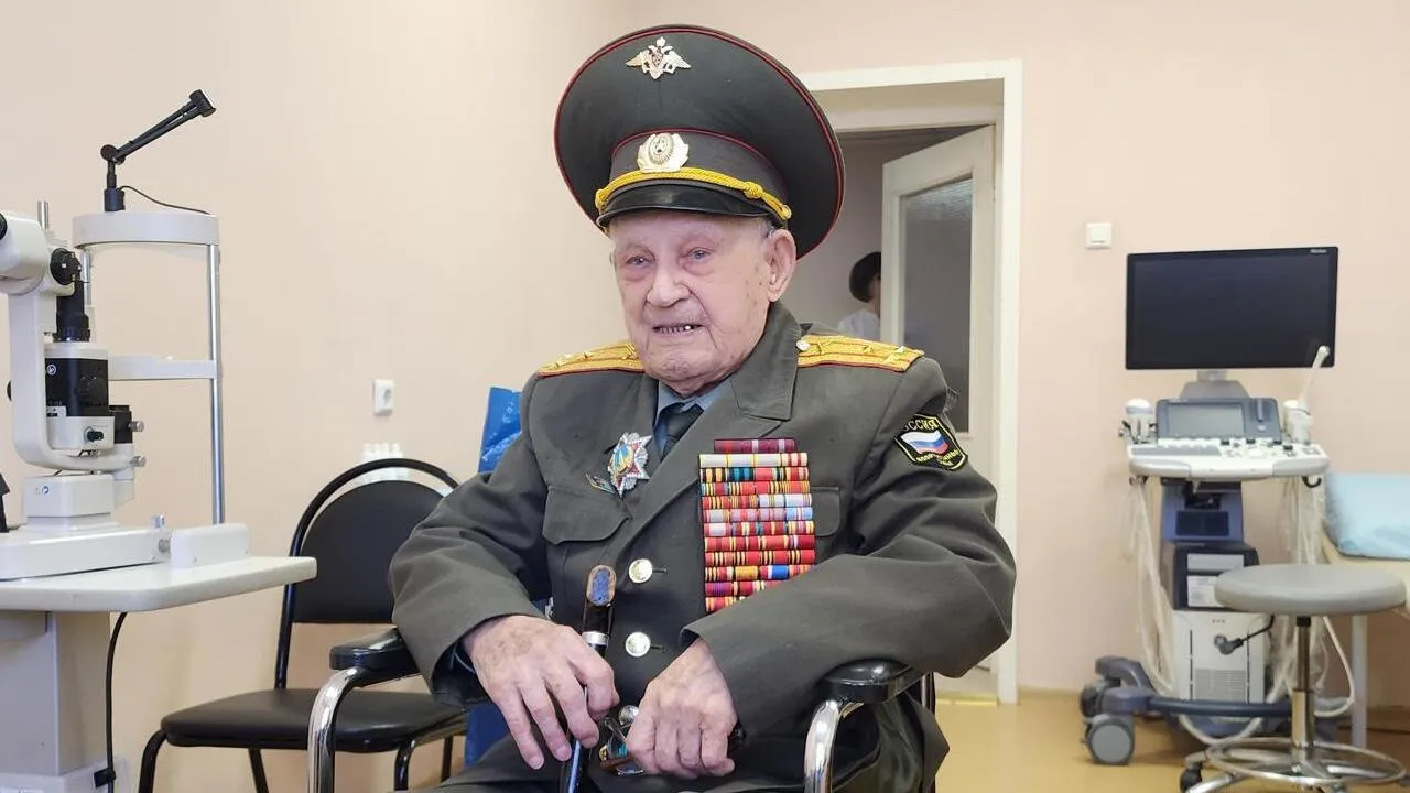 В подмосковном Королеве восстановили зрение 104-летнему фронтовику