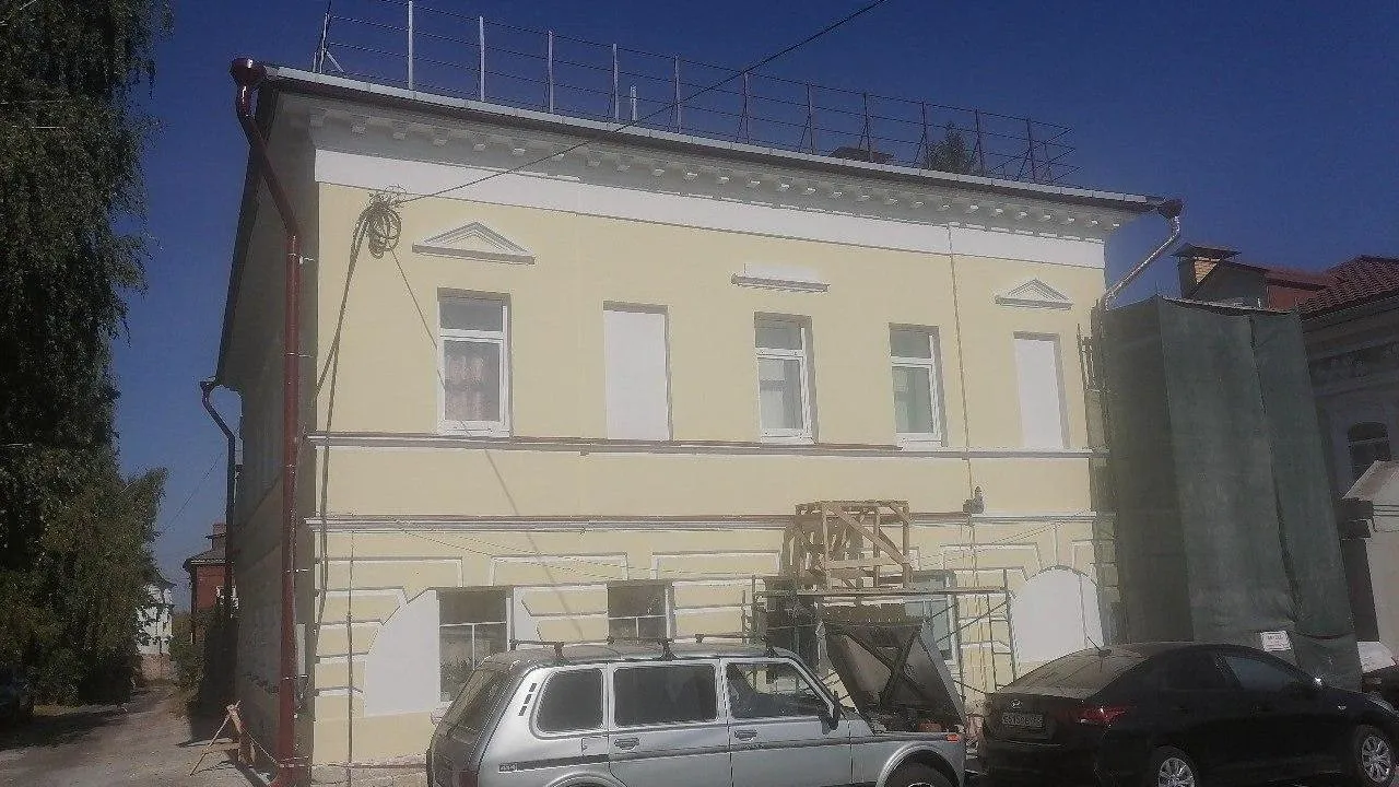 Реставрация двух исторических жилых домов продолжается в Коломне