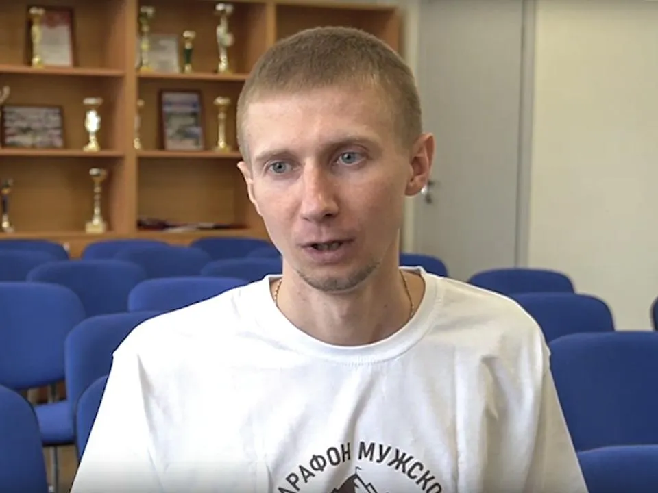 Сотрудник ФНС рассказал, как кормил жителей Донецка, рискуя жизнью