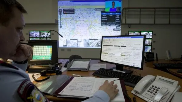 Форточники заперли хозяев в ванной и обворовали квартиру в Ступинском районе