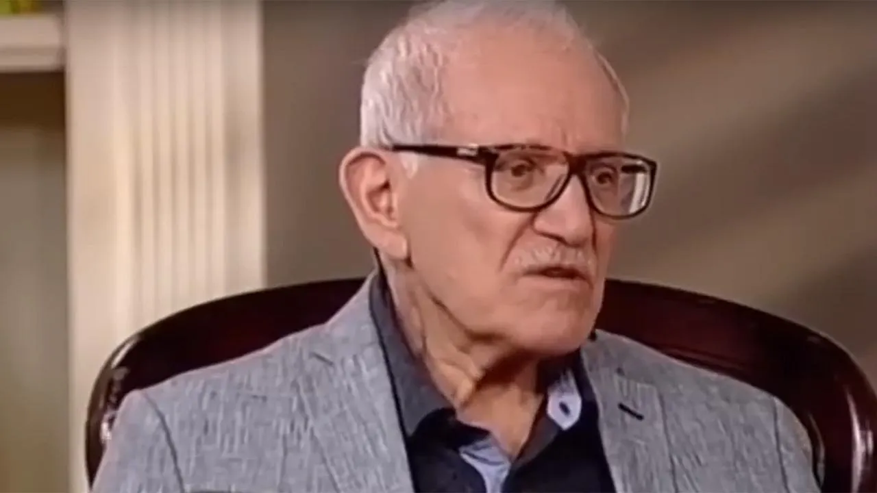 Кадр из видео телепрограммы «Мой герой»