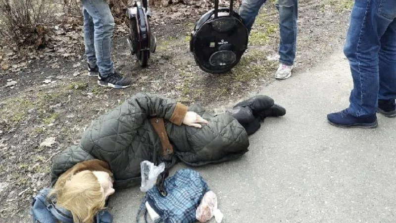 Гонщики на моноколесах сбили пожилую женщину в Жуковском
