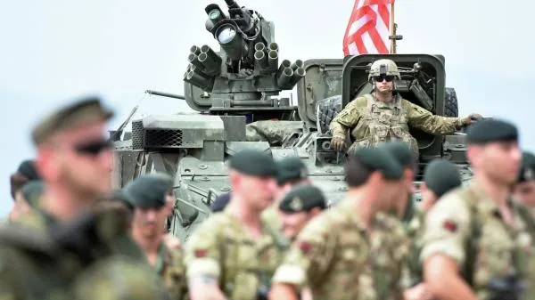 США намерены увеличить количество военнослужащих на границе с Мексикой