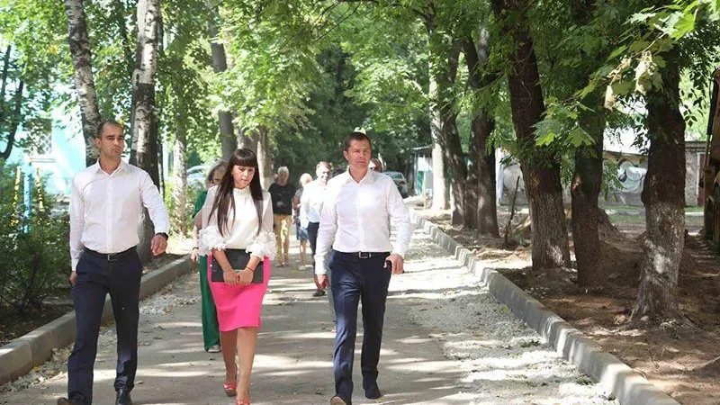 В Люберцах продолжаются работы по комплексному благоустройству дворов