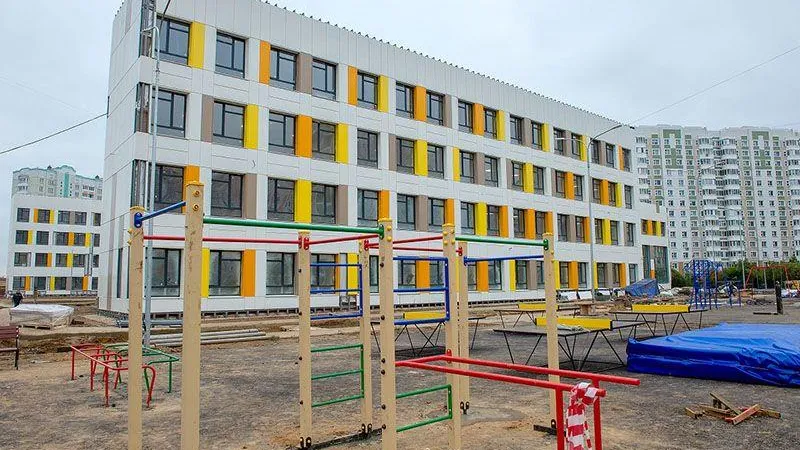 Новую школу в микрорайоне Кузнечики планируют достроить в декабре