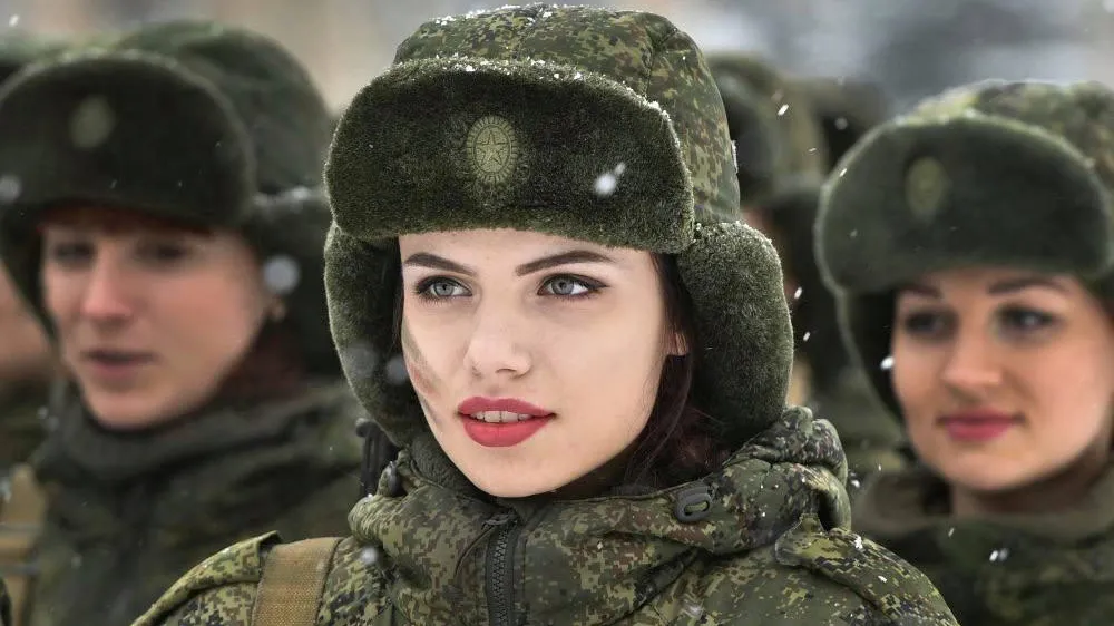 У жительниц Подмосковья появилась возможность подписать контракт на военную службу в Балашихе.