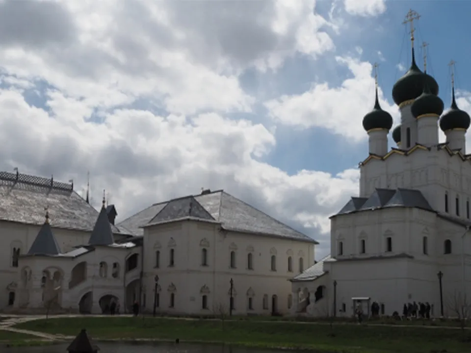 Эксперт по церковному праву Чворович: гонения на УПЦ сравнимы только с сжиганием синагог во времена Третьего Рейха