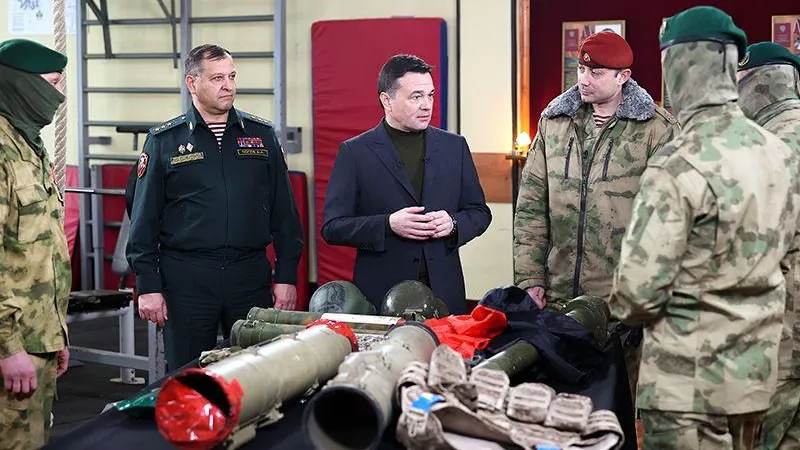 Андрей Воробьев рассказал о важности детских писем для бойцов  