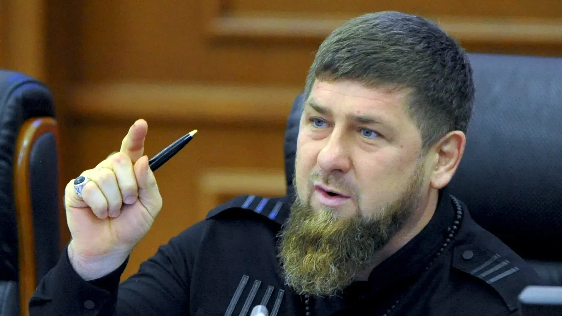 Кадыров посоветовал устроившим беспорядки в Махачкале отправиться в зону СВО