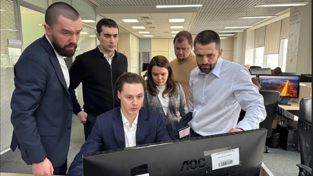 Подмосковье представило Самарской области работу Центра содействия строительству