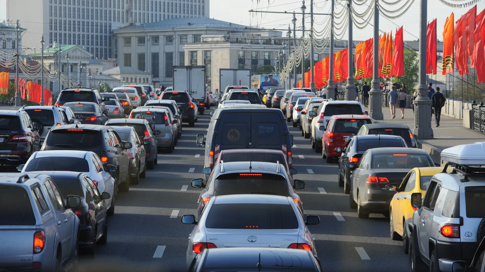 Автомобильная пробка в Москве