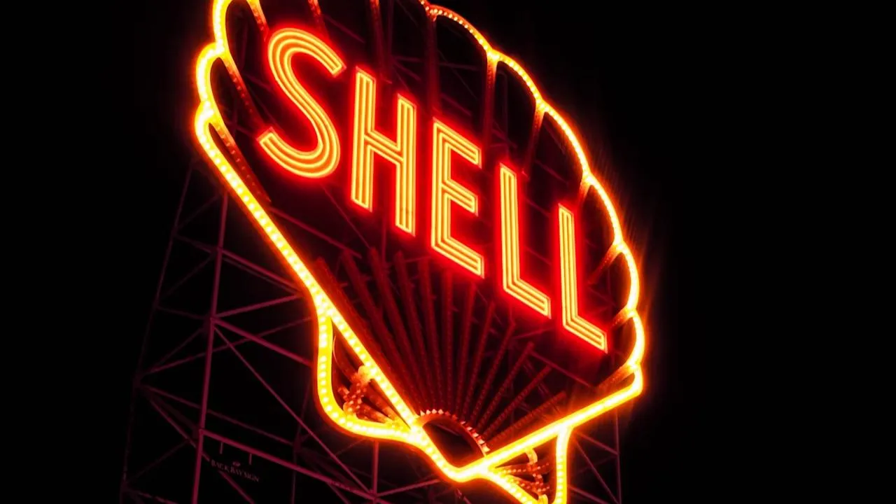 Генпрокуратура РФ потребовала взыскать €1 млрд ущерба с Shell