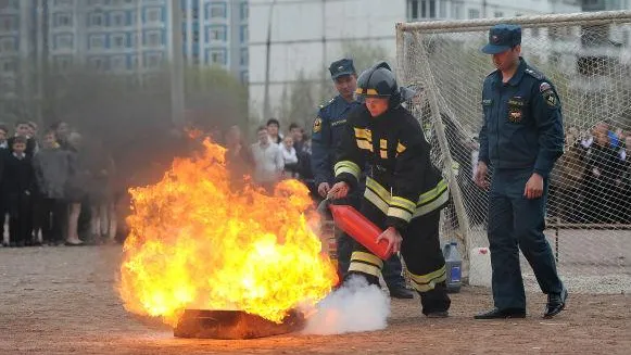 В школах области прошло более 1,5 тыс занятий по пожарной безопасности
