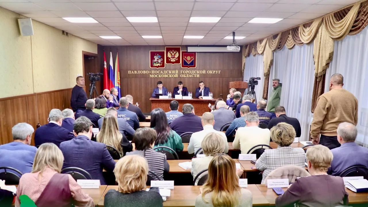 Отопление, Новый год и привлечение новых специалистов: глава Павлово-Посадского городского округа провел совещание