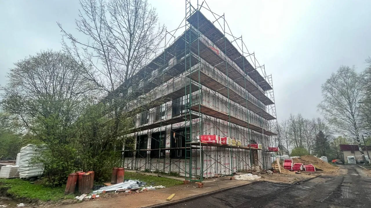 Строительство консультативно-диагностического центра продолжается в Одинцовском округе