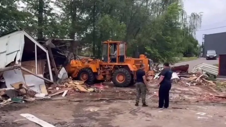 В Красногорске проведут демонтаж незаконных торговых павильонов