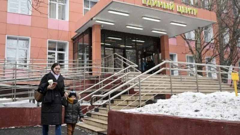 Власти Москвы оказывают всестороннюю помощь семьям участников спецоперации